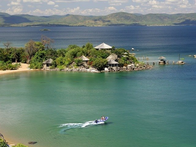 snorkelling 1