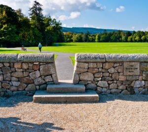 Wicklow Way Marlay Park Trailhead