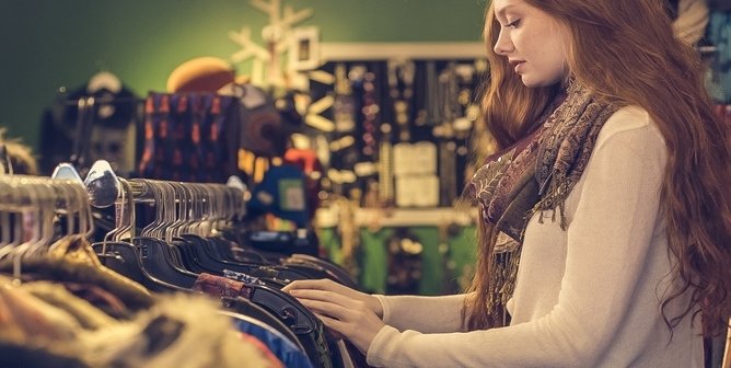 rsz woman wearing white long sleeved shirt with scarf standing 374679