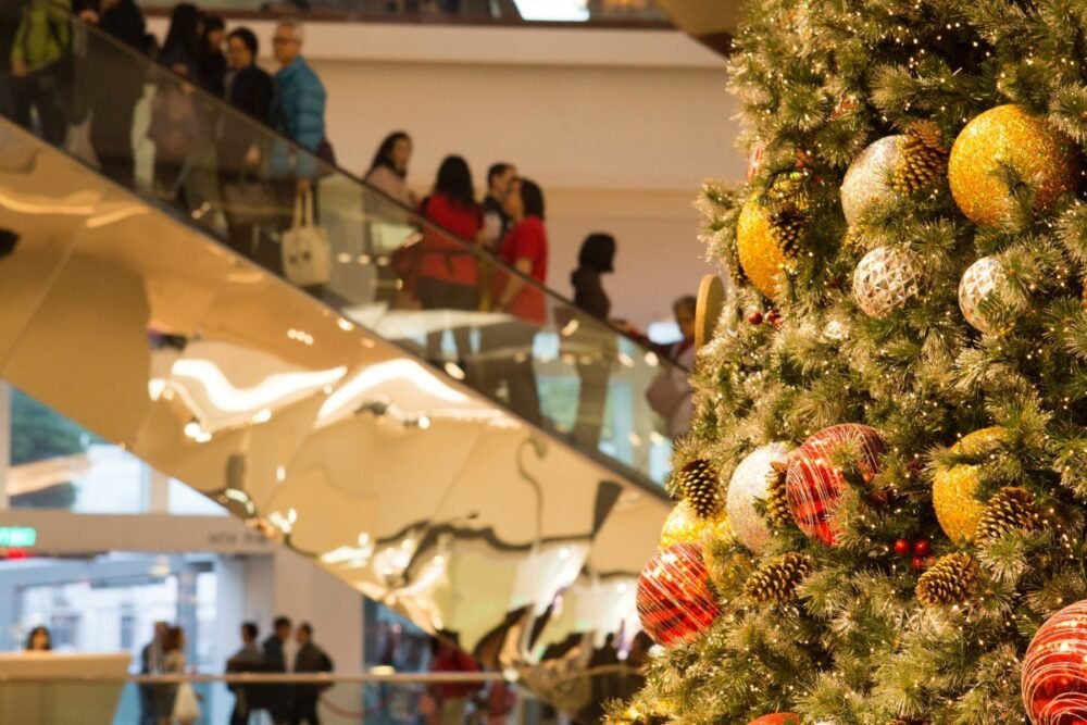 shopping centre, stress-free Christmas