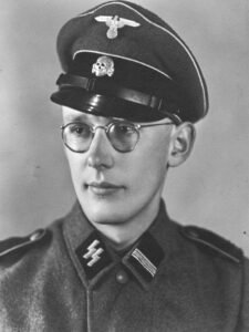 The Accountant of Auschwitz Oskar Groning in uniform 768x1024 1