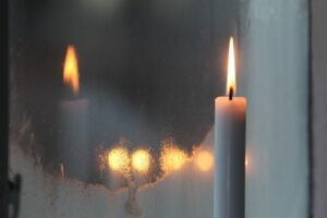 yuletide-candle