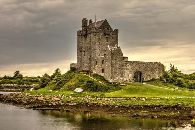 French song about Ireland