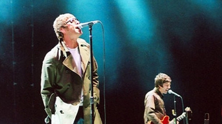 Top 10 feel good Oasis Songs banner