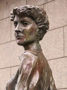 Women in Irish history: 5 names to remember and 3 websites to know more