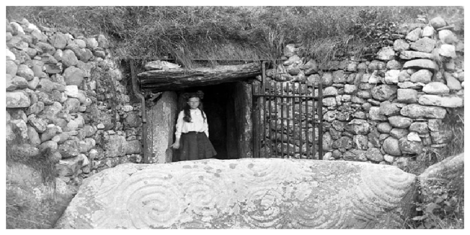 The 8 Irish Pagan Festivals: Comprehensive guide to paganism 9 Newgrange stone 2x1 1 scaled