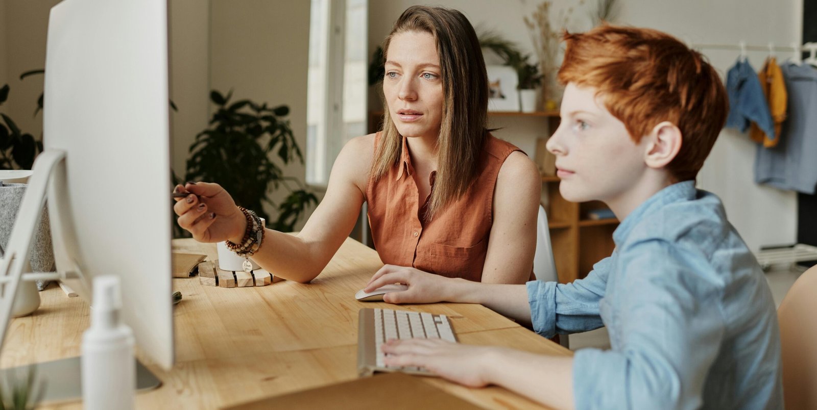 Homeschooling Abroad: Your Complete Guide for Expat Families (Laws, Courses, Costs & Socialisation) 1 1 scaled