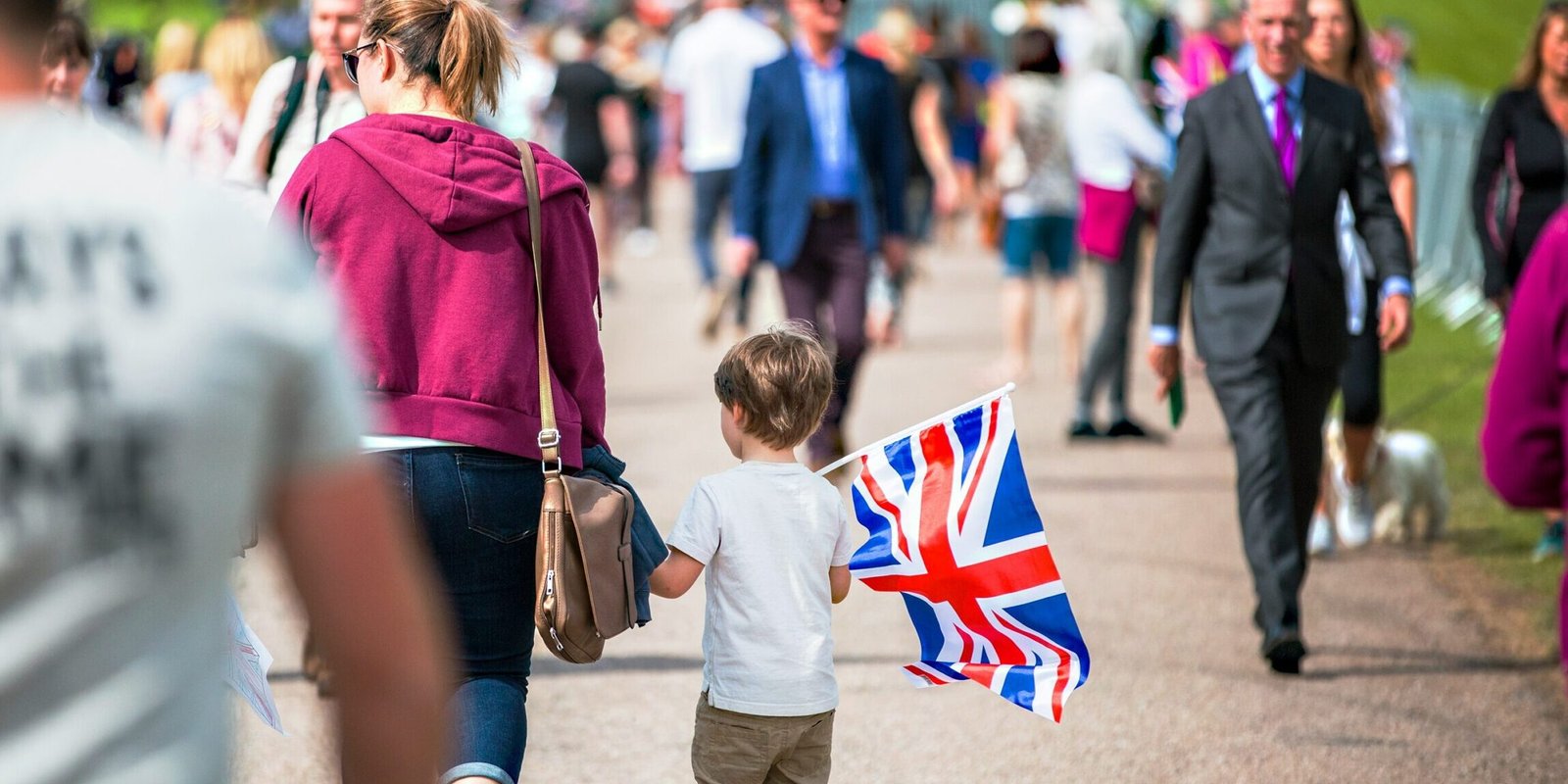 UK Visa Guide: Types, Applications, Residency & Citizenship Requirements 1 UK Visa Guide
