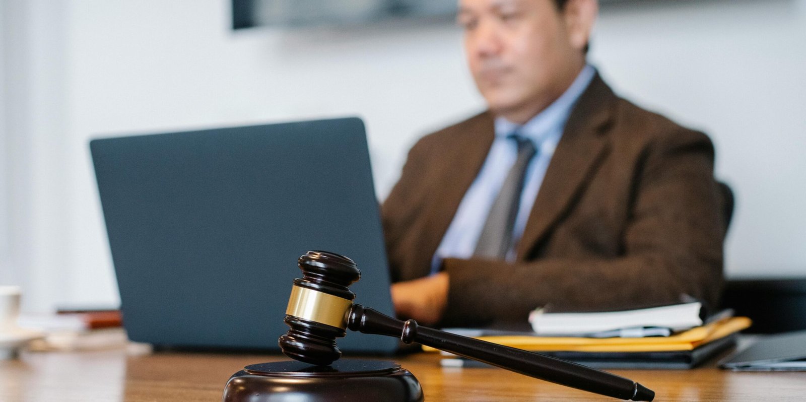 Legal Aid & Immigration Assistance in Canada 1 legal aid
