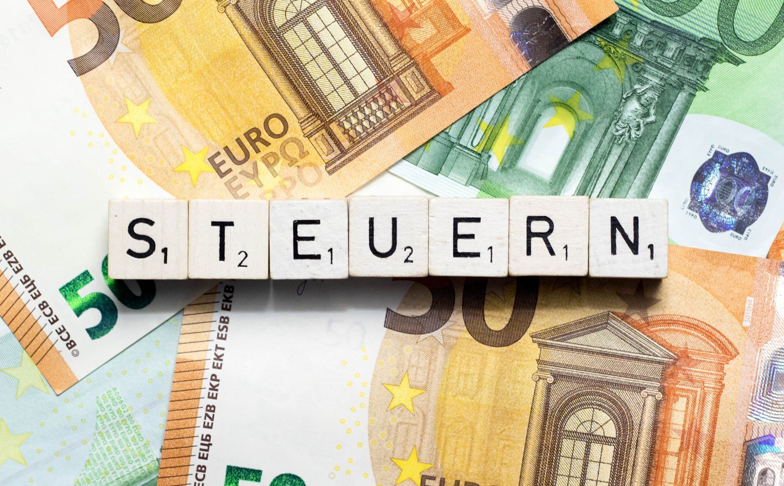 Understanding Taxes and Social Security in Germany 1 social security