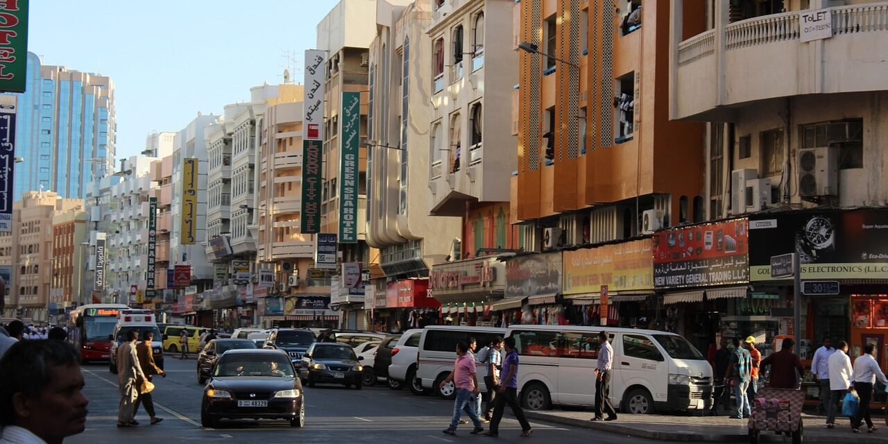 Dubai Traffic Laws: Essential Rules & Fines Guide 1 dubai traffic laws