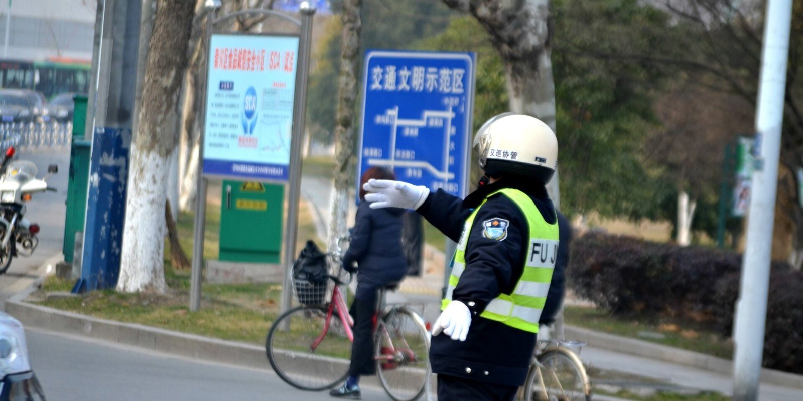 China Traffic Laws: Essential Rules & Fines Guide 1 china traffic laws