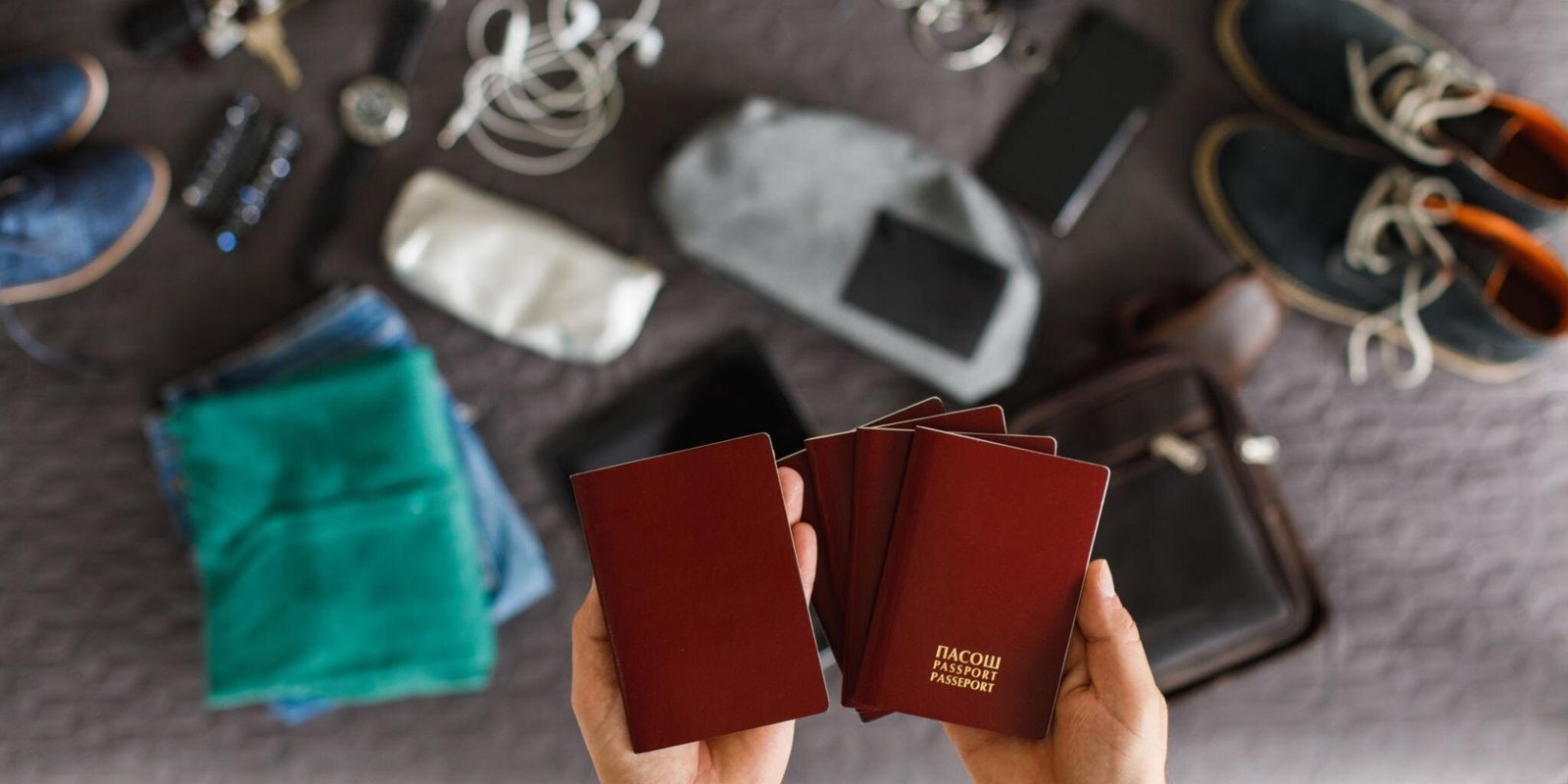What to Do Before Moving Abroad: 7 Essential Steps Every Newcomer Must Take